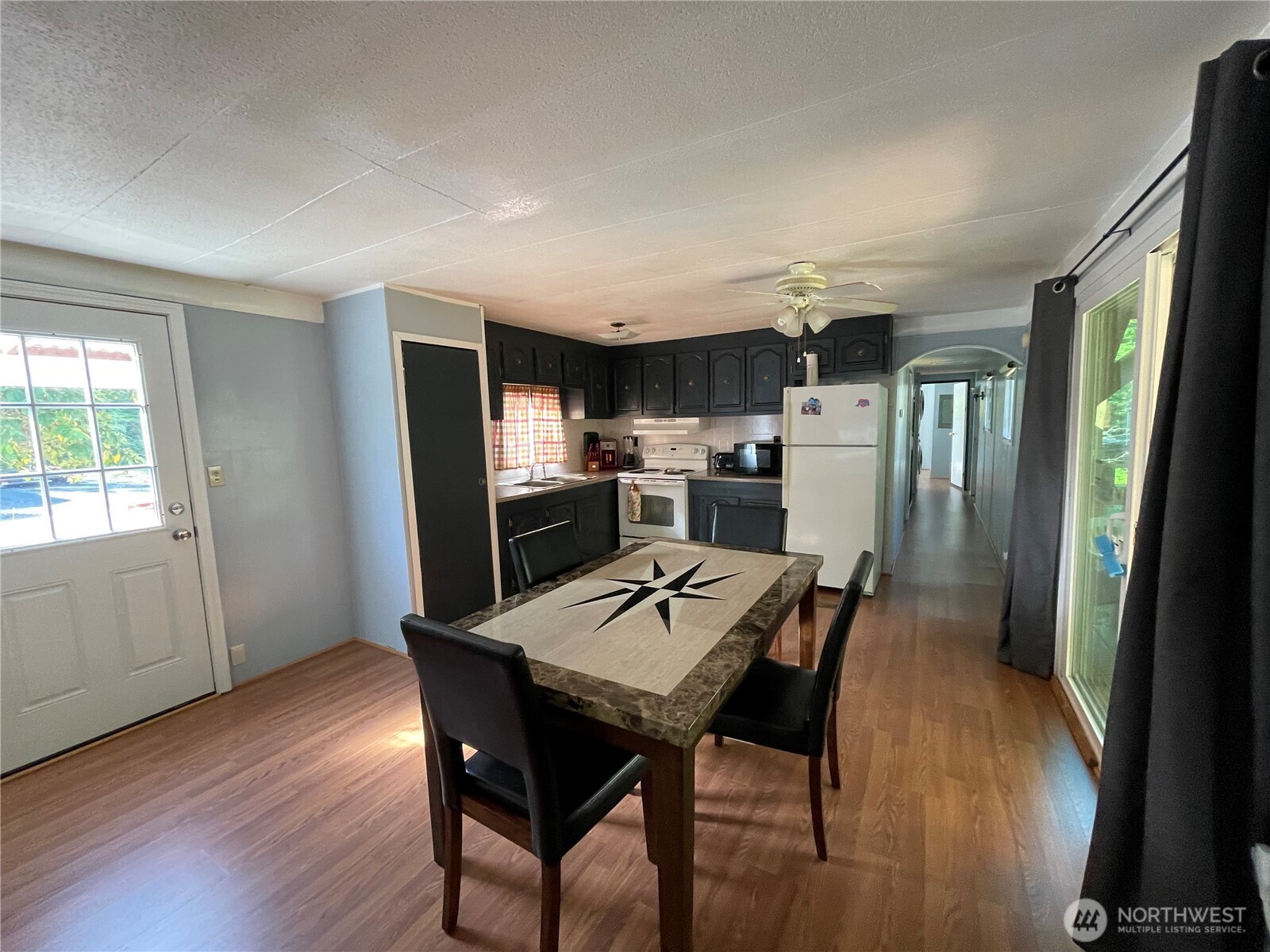55 Paradise Lane Pacific Beach WA 98571