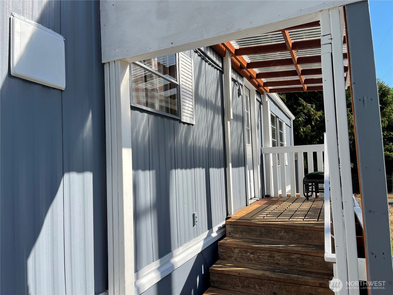 55 Paradise Lane Pacific Beach WA 98571