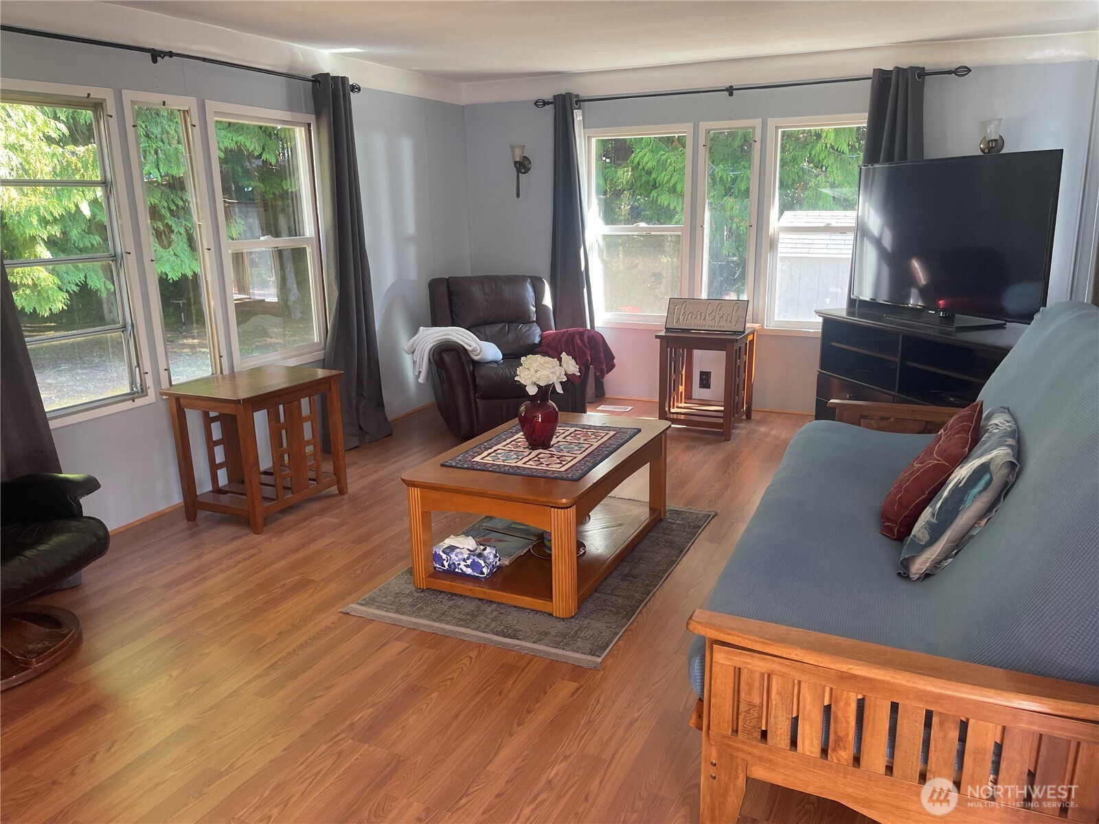 55 Paradise Lane Pacific Beach WA 98571