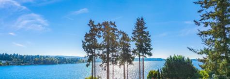 8329 NE Juanita Drive Kirkland WA 98034