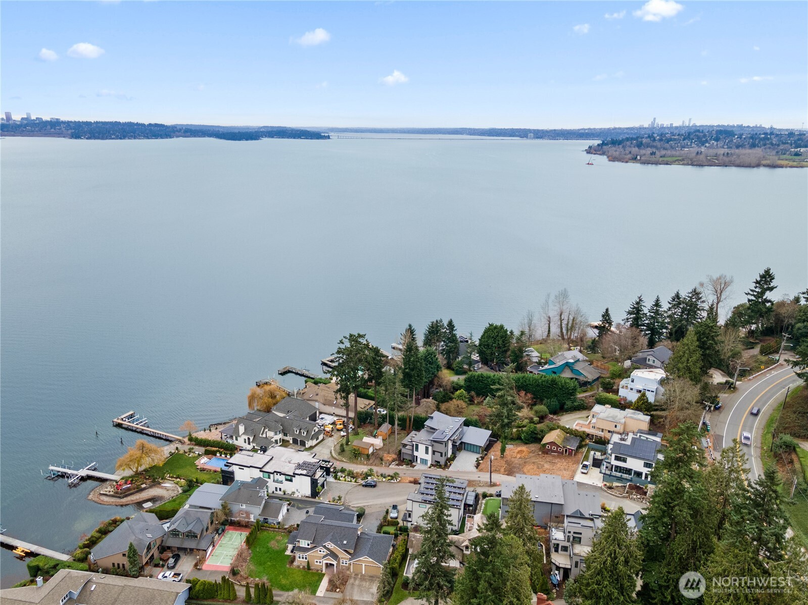 8329 NE Juanita Drive Kirkland WA 98034