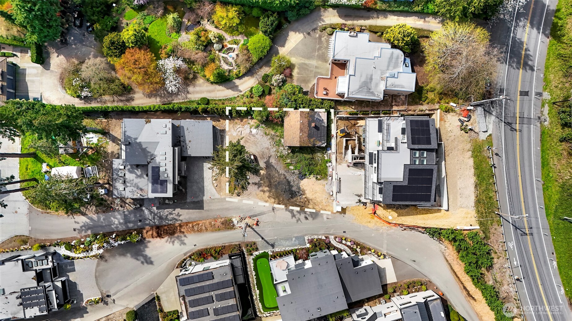 8329 NE Juanita Drive Kirkland WA 98034