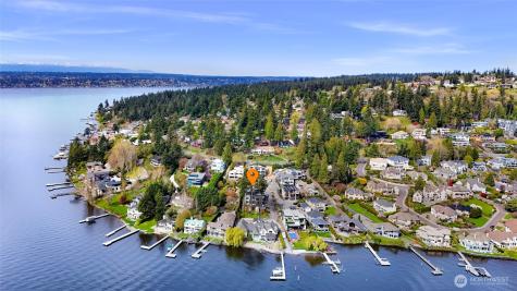 8329 NE Juanita Drive Kirkland WA 98034