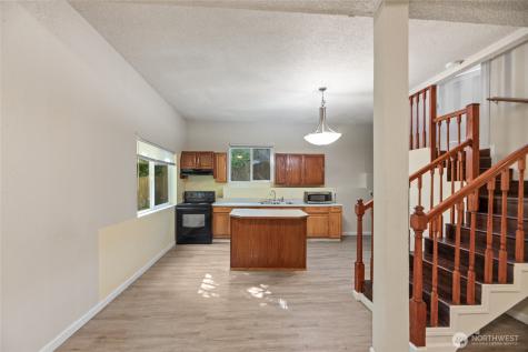 10606 68th Place S Seattle WA 98178