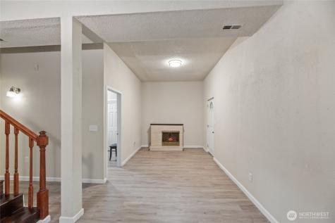 10606 68th Place S Seattle WA 98178