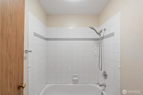 10606 68th Place S Seattle WA 98178