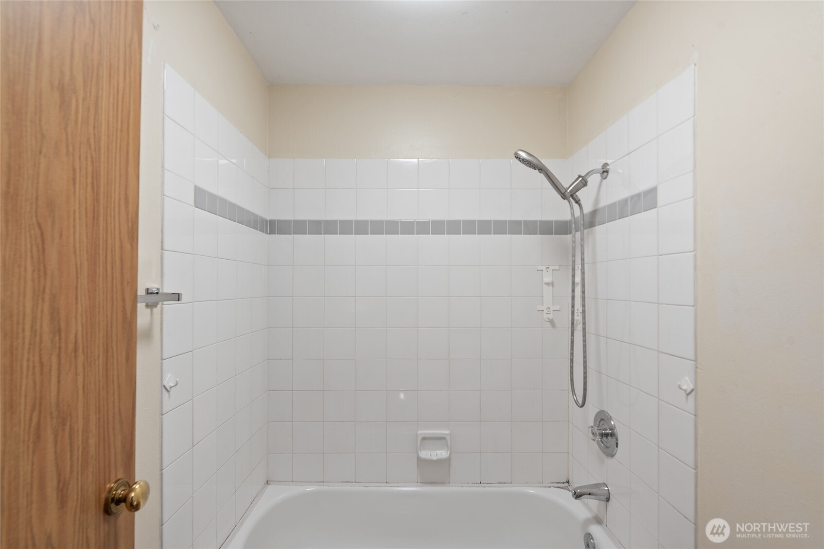 10606 68th Place S Seattle WA 98178