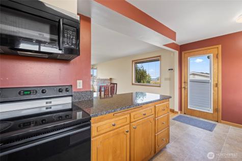 1307 26th Street Anacortes WA 98221