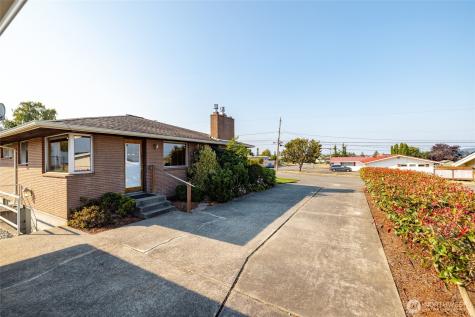 1307 26th Street Anacortes WA 98221