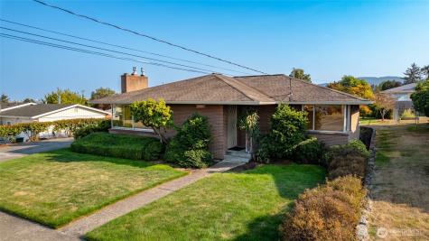1307 26th Street Anacortes WA 98221