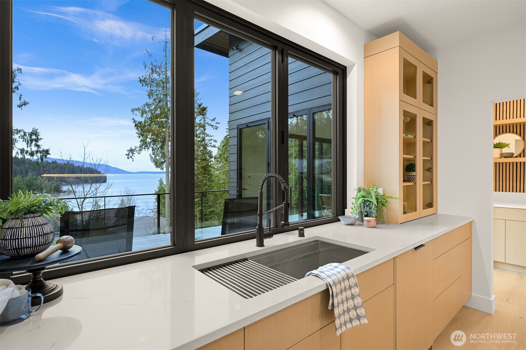 166 Soundview Drive Bellingham WA 98229