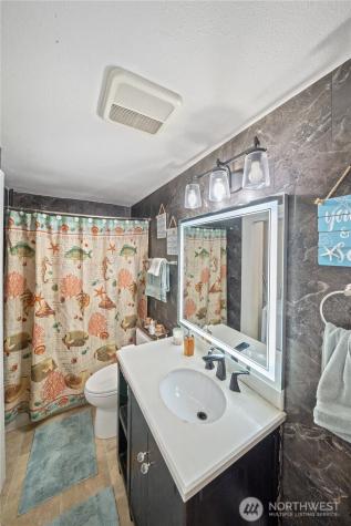 20827 59th Place W Lynnwood WA 98036