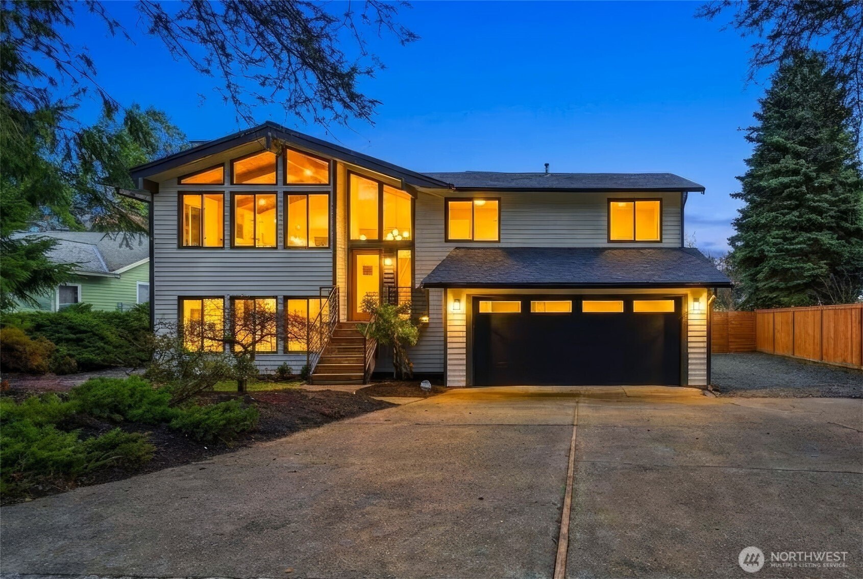 9110 122nd Place SE Newcastle WA 98056