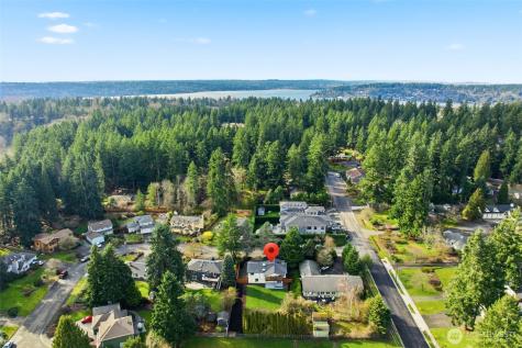 9110 122nd Place SE Newcastle WA 98056