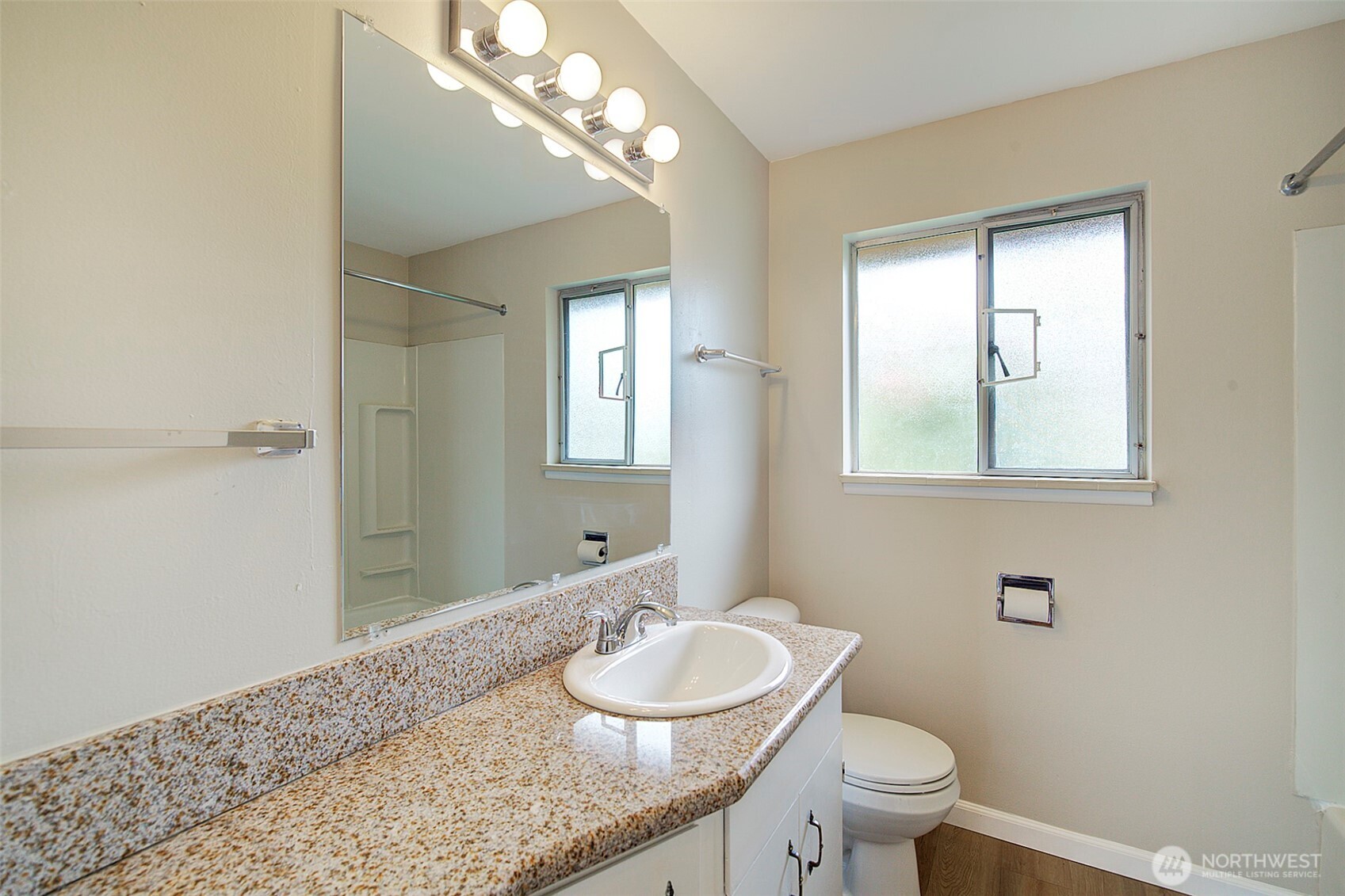 4045 29th Avenue W Seattle WA 98199