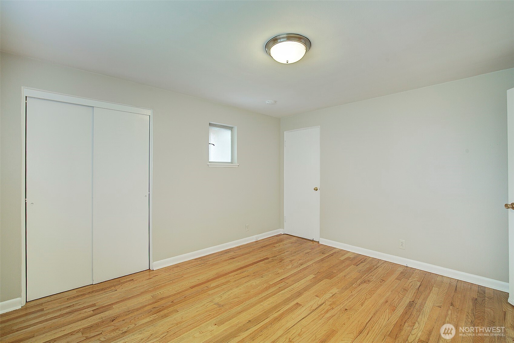 4045 29th Avenue W Seattle WA 98199