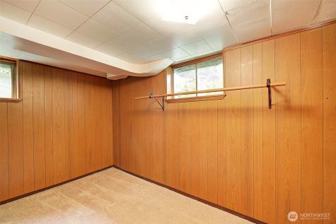 4045 29th Avenue W Seattle WA 98199