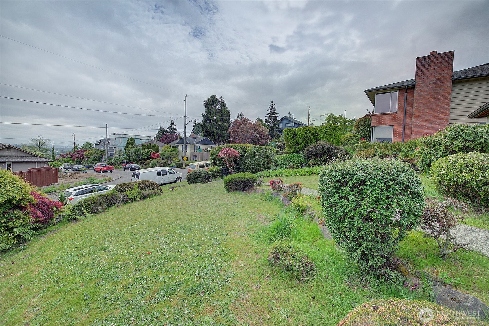 4045 29th Avenue W Seattle WA 98199