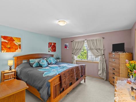 312 168th Place SE Bothell WA 98012