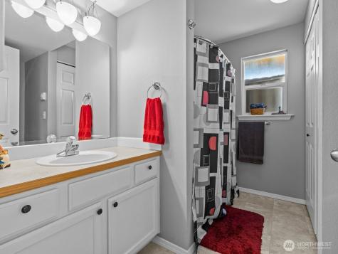 312 168th Place SE Bothell WA 98012