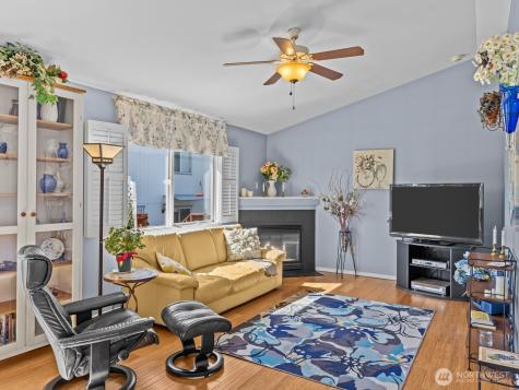 312 168th Place SE Bothell WA 98012