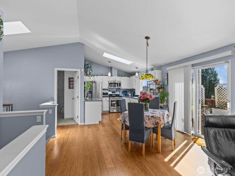 312 168th Place SE Bothell WA 98012