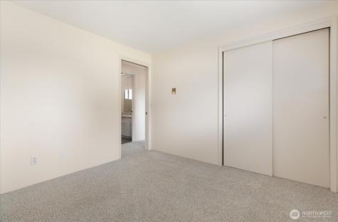 27540 Sr 20 Oak Harbor WA 98277