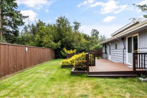 27540 Sr 20 Oak Harbor WA 98277