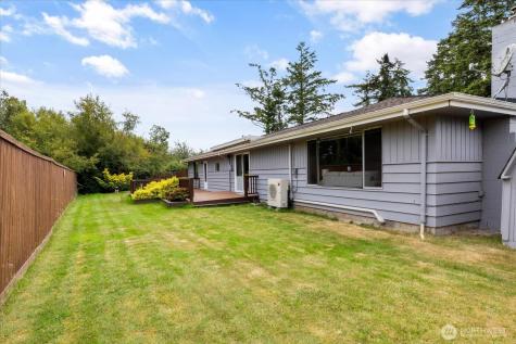 27540 Sr 20 Oak Harbor WA 98277
