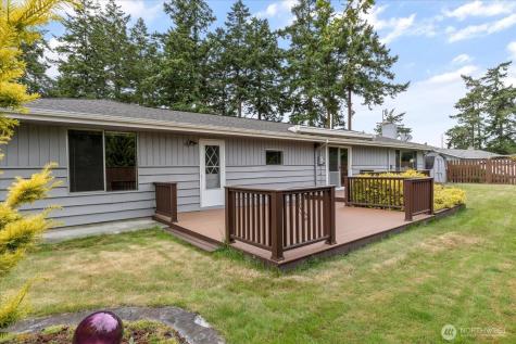 27540 Sr 20 Oak Harbor WA 98277