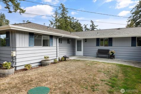 27540 Sr 20 Oak Harbor WA 98277