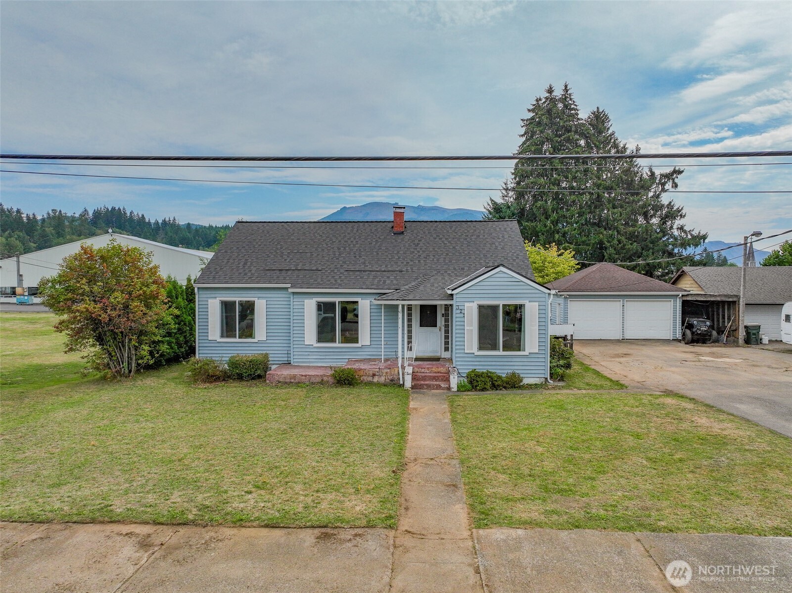 325 3rd Street Morton WA 98356