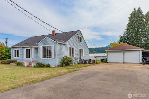 325 3rd Street Morton WA 98356