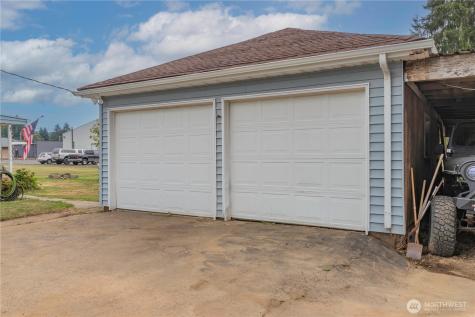 325 3rd Street Morton WA 98356