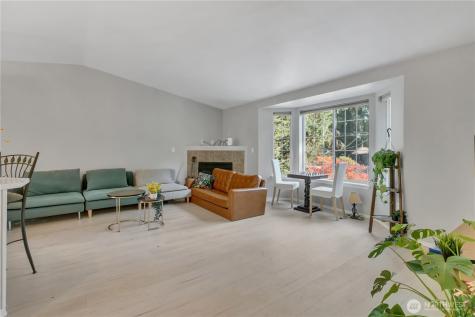 5329 S Vista Drive E Bonney Lake WA 98391
