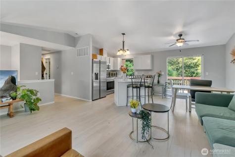 5329 S Vista Drive E Bonney Lake WA 98391