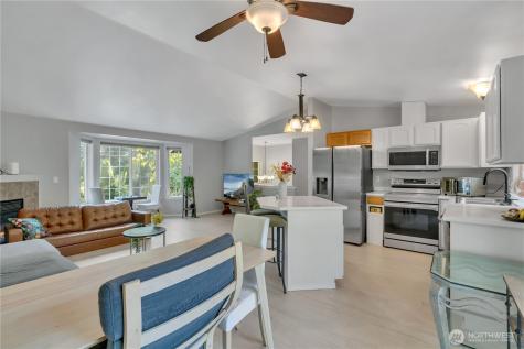 5329 S Vista Drive E Bonney Lake WA 98391