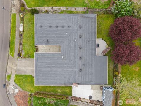 914 S 30th Place Renton WA 98055