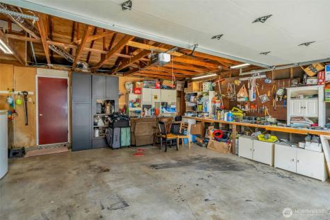 15404 SE 304th Place Kent WA 98042