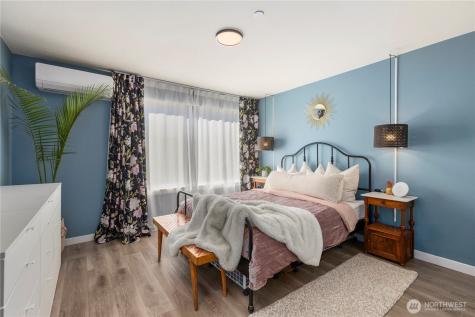 9624 Linden Avenue N Seattle WA 98103