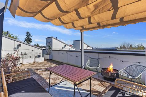 9624 Linden Avenue N Seattle WA 98103