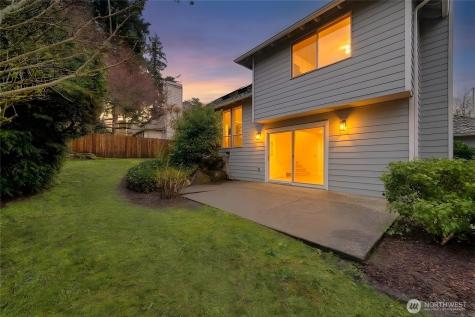 10012 SE 247th Place Kent WA 98030
