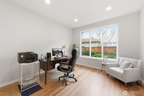 11922 82nd Place NE Kirkland WA 98034