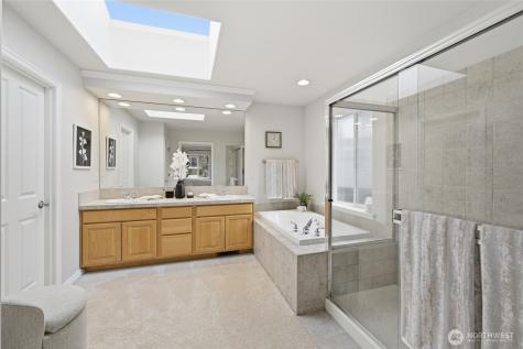 11922 82nd Place NE Kirkland WA 98034
