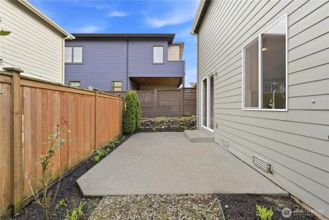 11922 82nd Place NE Kirkland WA 98034