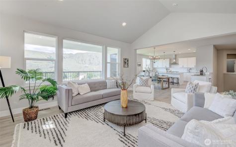 1580 S Kelvin Court East Wenatchee WA 98802