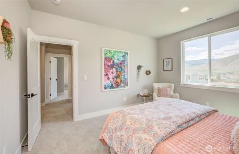 1580 S Kelvin Court East Wenatchee WA 98802