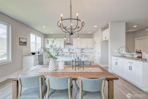 1580 S Kelvin Court East Wenatchee WA 98802