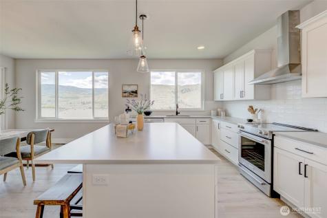 1580 S Kelvin Court East Wenatchee WA 98802