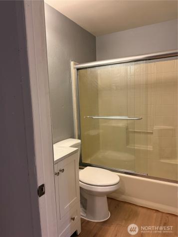9804 S 252nd Street Kent WA 98030